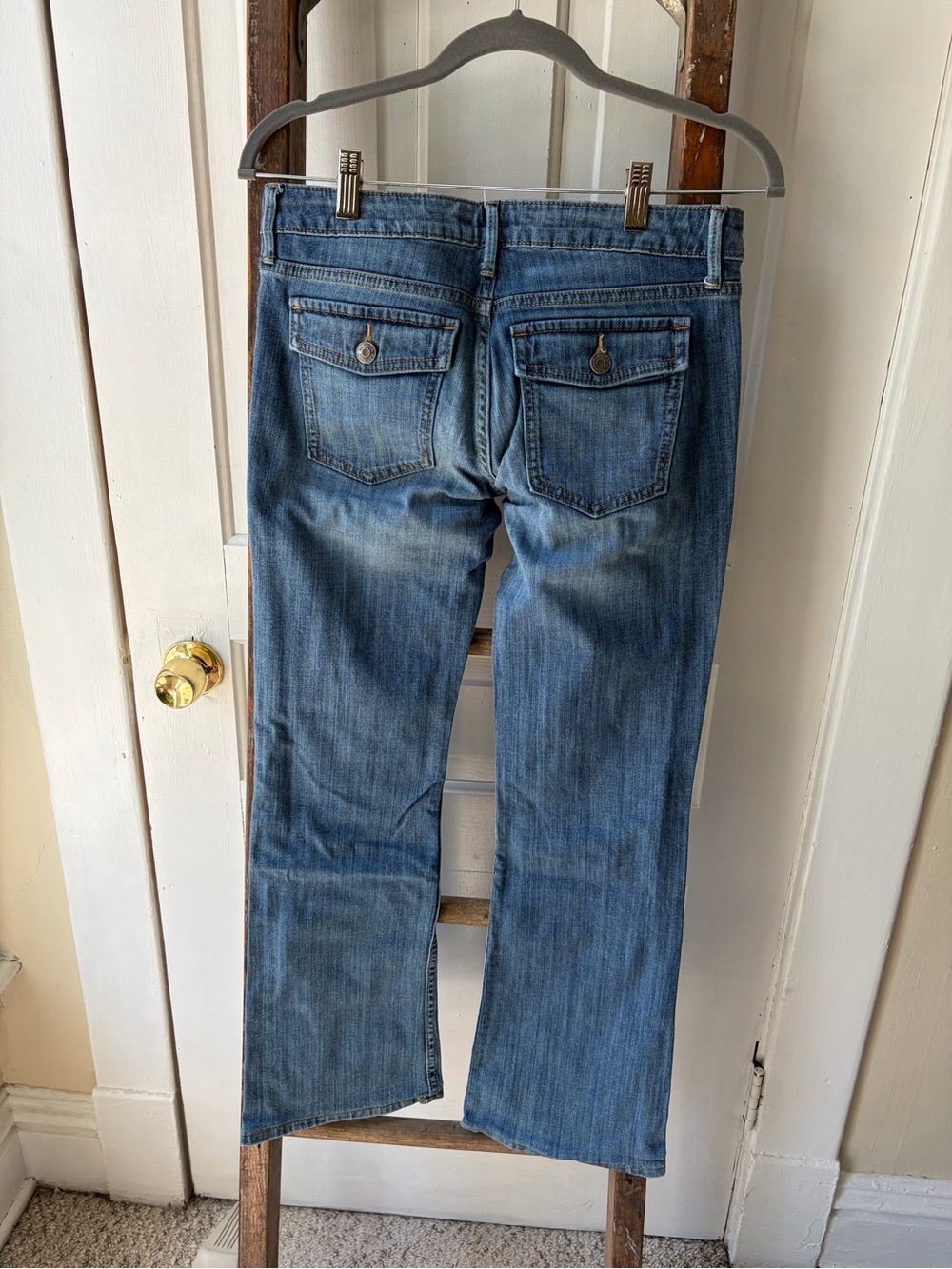 Banana Republic Women’s Bootcut Jeans - Blue Wash - Picture 3 of 9